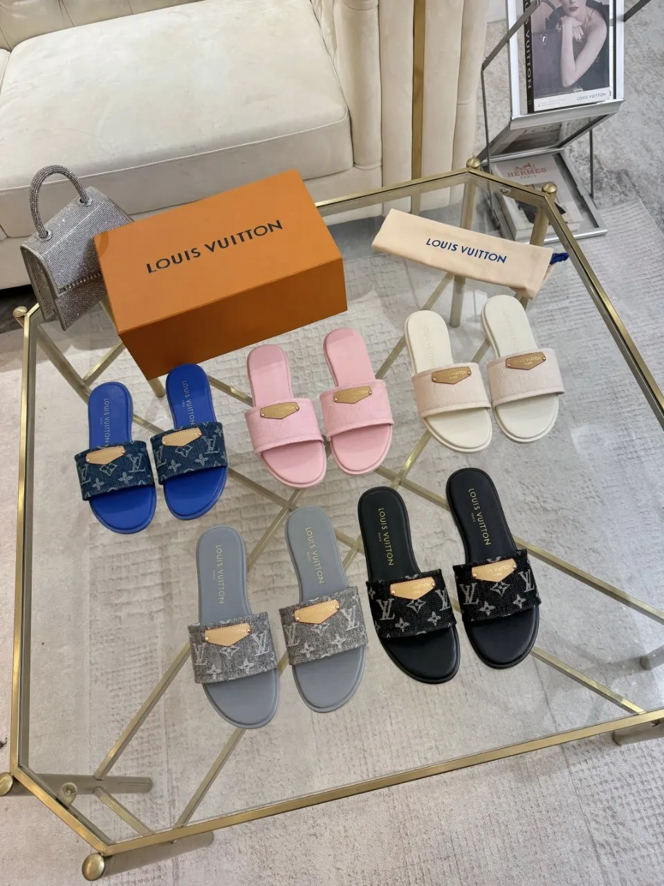 👟👟Ex-factory price 340👟👟 Genuine leather sole +40 Lv denim jacquard slippers, ex-factory price 70-43 Leather sole +40